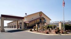 Super 8 Cleveland