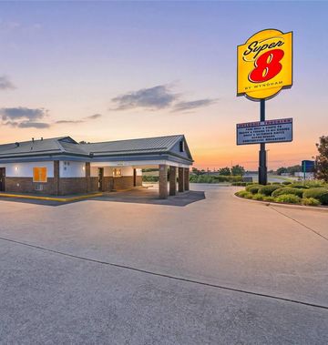 Super 8 Siloam Springs