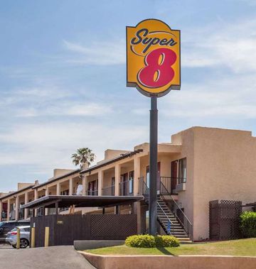 Townhouse Barstow On Rte 66