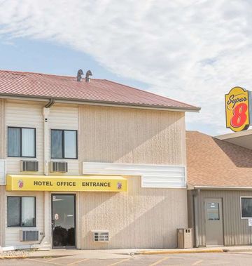 Super 8 Luverne