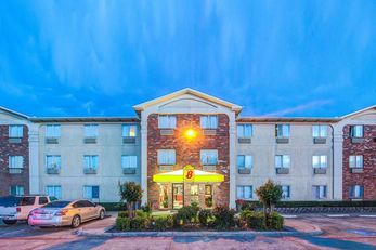 Super 8 McKinney/Plano Area