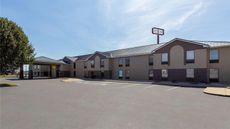 Super 8 Shepherdsville
