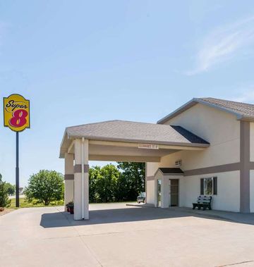 Super 8 Beloit
