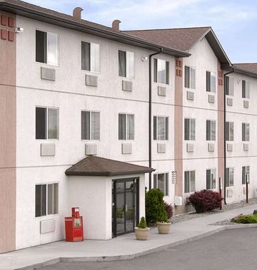 Super 8 The Dalles
