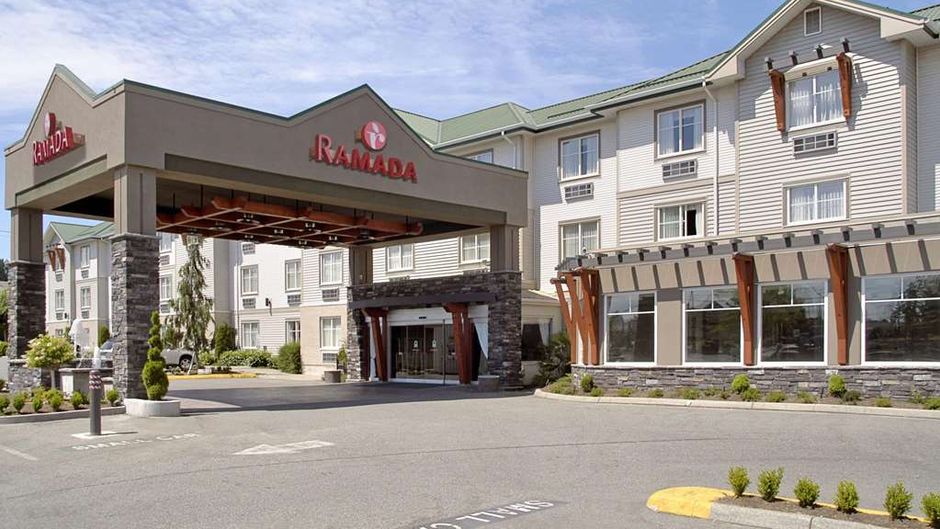 Ramada Langley/Surrey Exterior