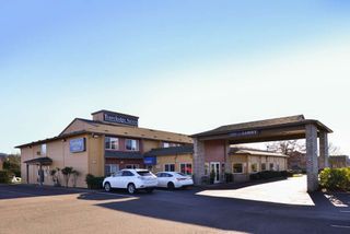 Travelodge Suites Newberg