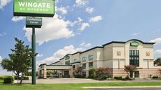 Wingate by Wyndham Hotel & Conf Ctr
