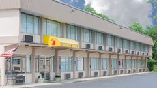 Super 8 Ashland