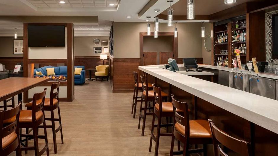 Travelodge Hotel Saskatoon Restaurant