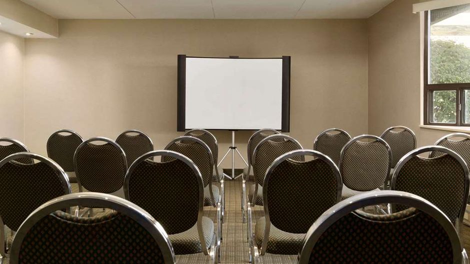 Travelodge Toronto East Meeting