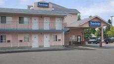 Travelodge Edmonton Airport