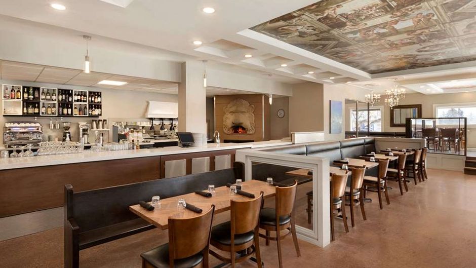 Travelodge Edmonton South Restaurant