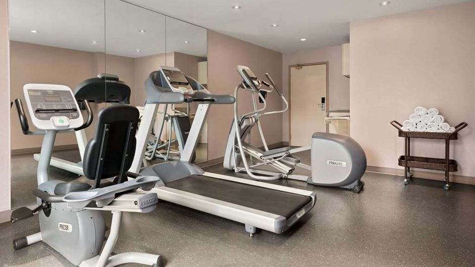 Travelodge Oshawa Health