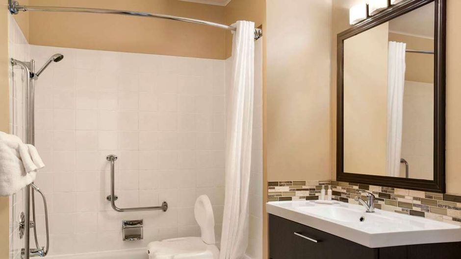 Travelodge Kenora Room