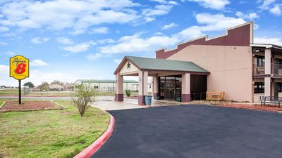 Super 8 by Wyndham Giddings
