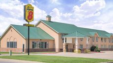 Super 8 Winfield/Quail Ridge Area