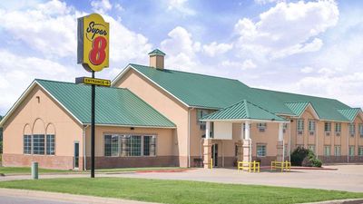 Super 8 Winfield/Quail Ridge Area