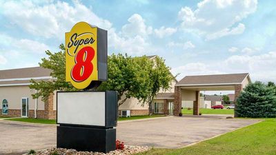 Super 8 Beresford
