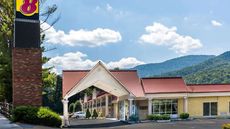 Super 8 Caryville