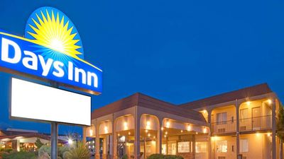 Tree Inn & Suites Albuquerque