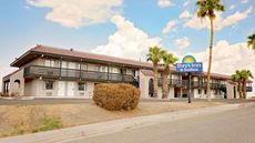 Days Inn & Suites Needles