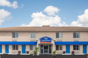 Howard Johnson Express Springfield
