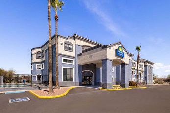 Days Inn & Suites Tucson/Marana