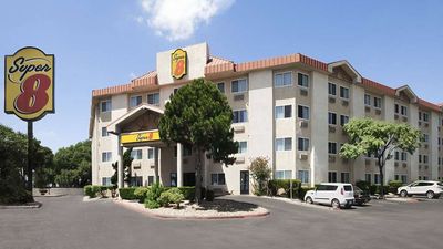 Super 8 Austin North/University Area
