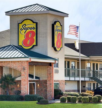 Super 8 Arlington near AT&T Stadium