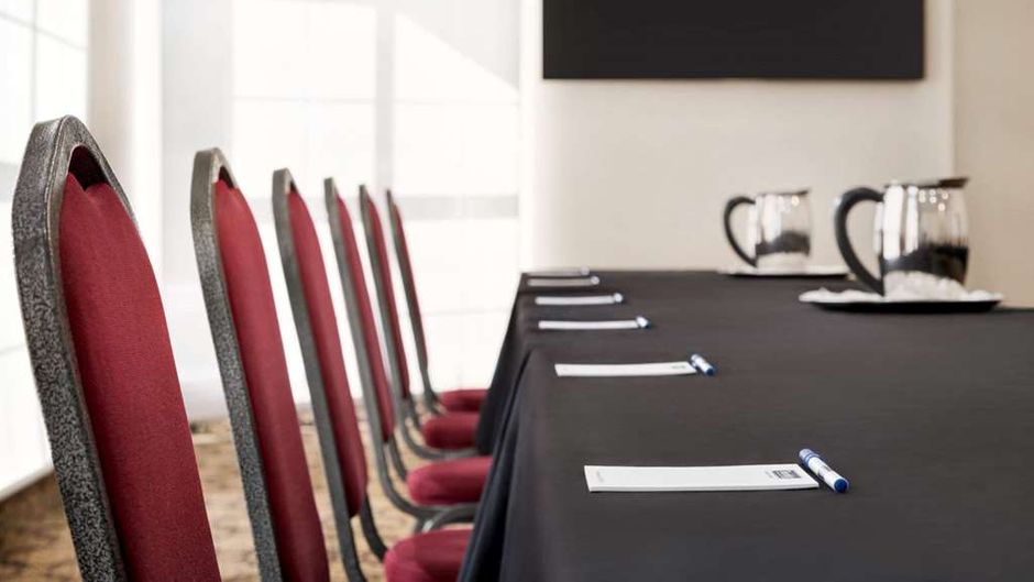 Travelodge Timmins Meeting
