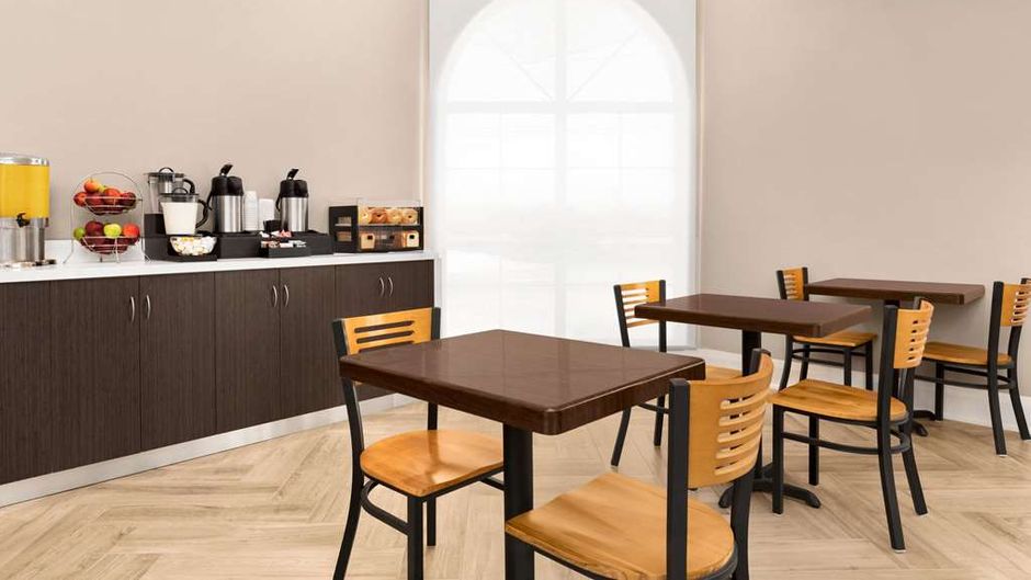 Travelodge Timmins Restaurant