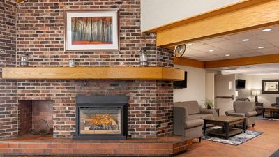 Travelodge Thunder Bay ON