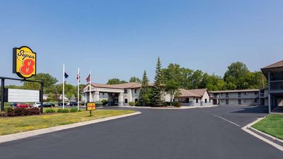 Super 8 Marysville/Port Huron Area