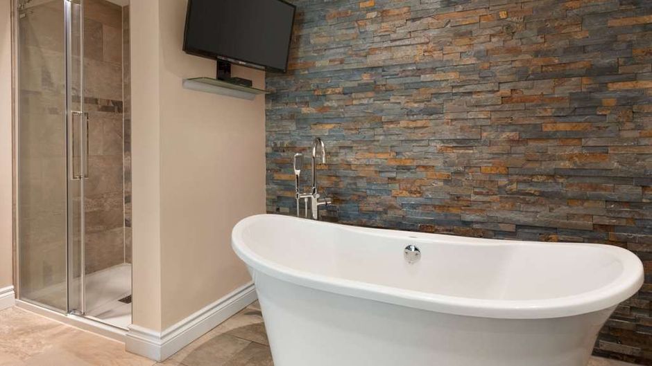 Travelodge Simcoe Room