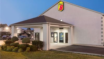 Super 8 Booneville