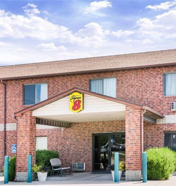 Super 8 Chanute