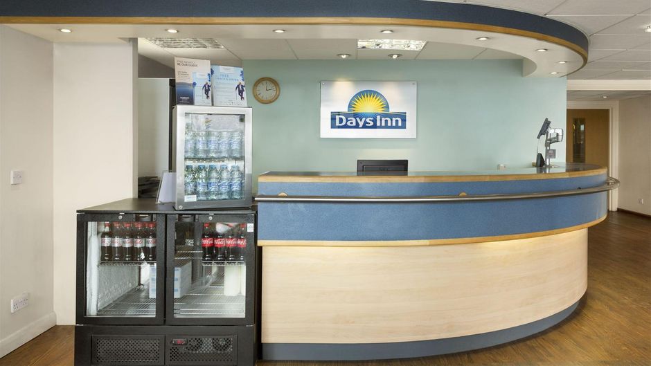 Days Inn Leicester Forest East Lobby