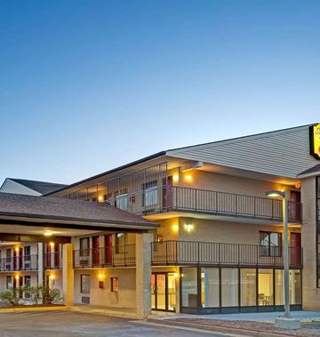 Super 8 Fredericksburg