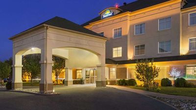 Days Inn Ottawa Airport