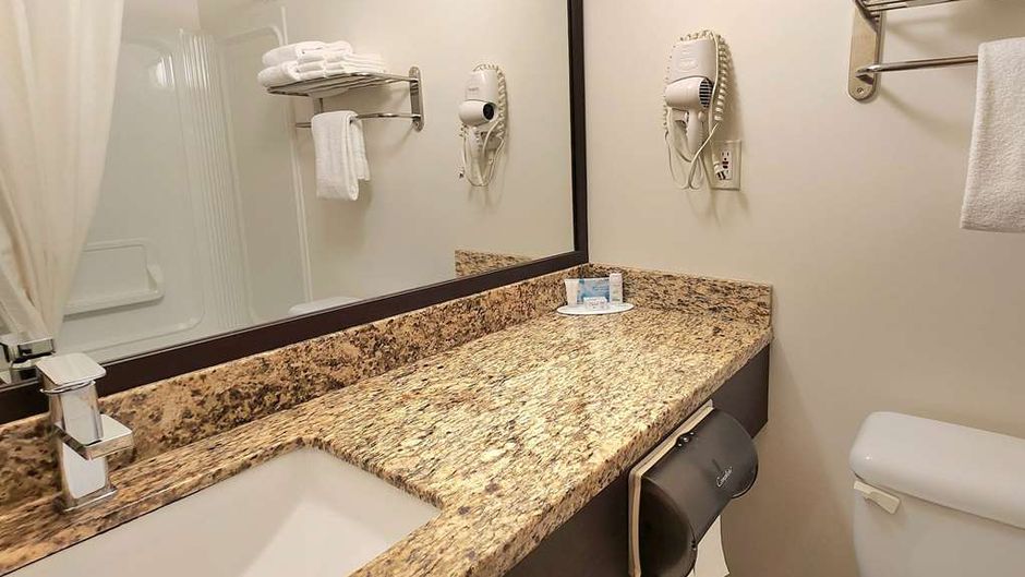Super 8 Portage La Prairie Room
