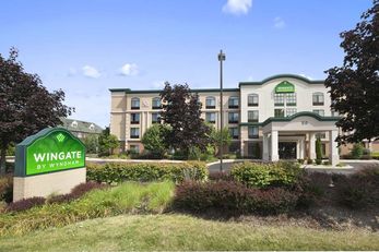 Wingate Schaumburg / Convention Center