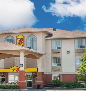 Super 8 High River AB