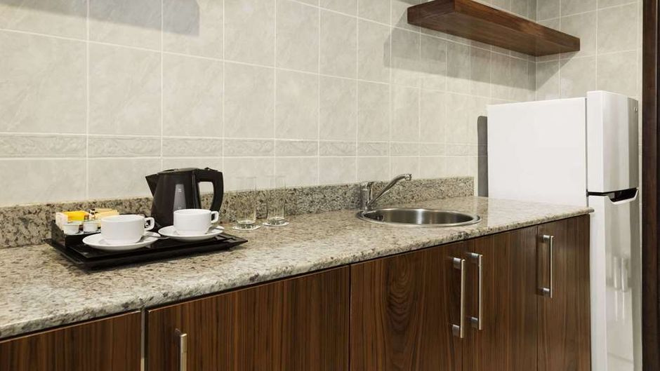Howard Johnson Hotel Abu Dhabi Suite