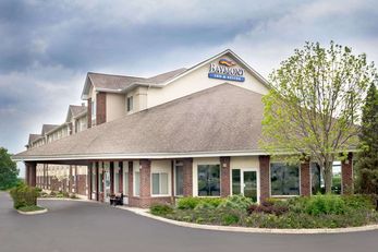 Baymont Inn & Suites Columbus