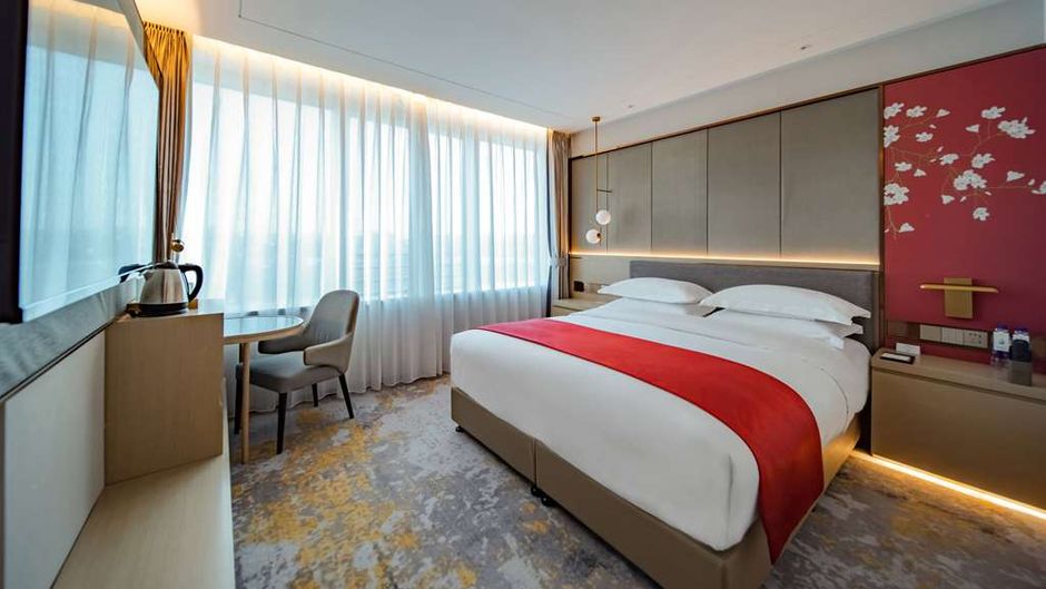 Howard Johnson Paragon Hotel Beijing Room