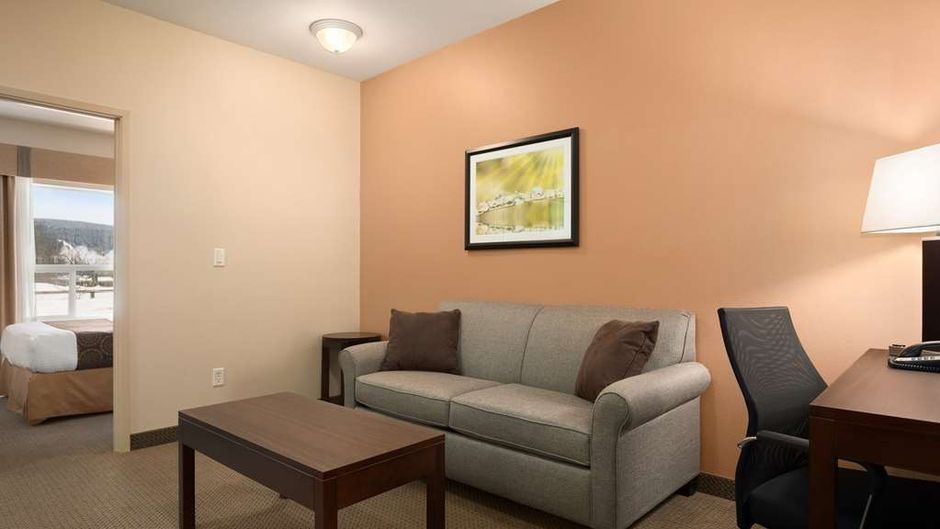 Ramada Limited Golden Suite