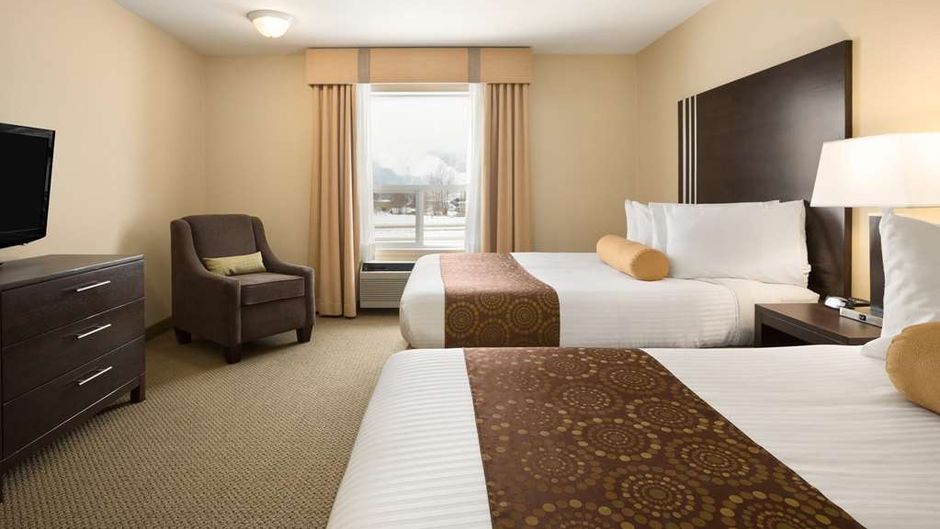 Ramada Limited Golden Room