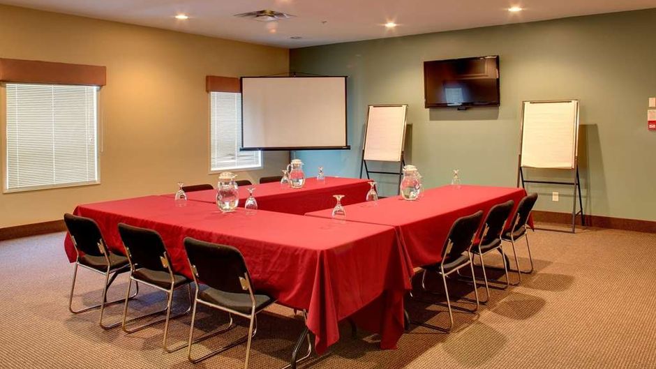 Ramada Limited Golden Meeting