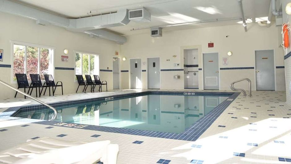 Ramada Limited Golden Pool