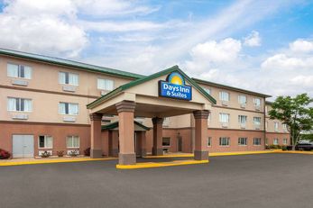 Days Inn & Suites of Morris